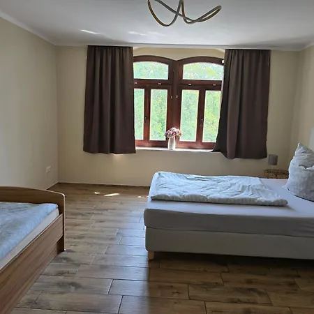 Helle, Gemuetliche Gaestewohnung Im Haus Zur Wartburg * Riesa