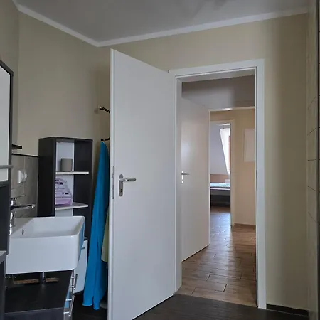 Helle, Gemuetliche Gaestewohnung Im Haus Zur Wartburg * Riesa